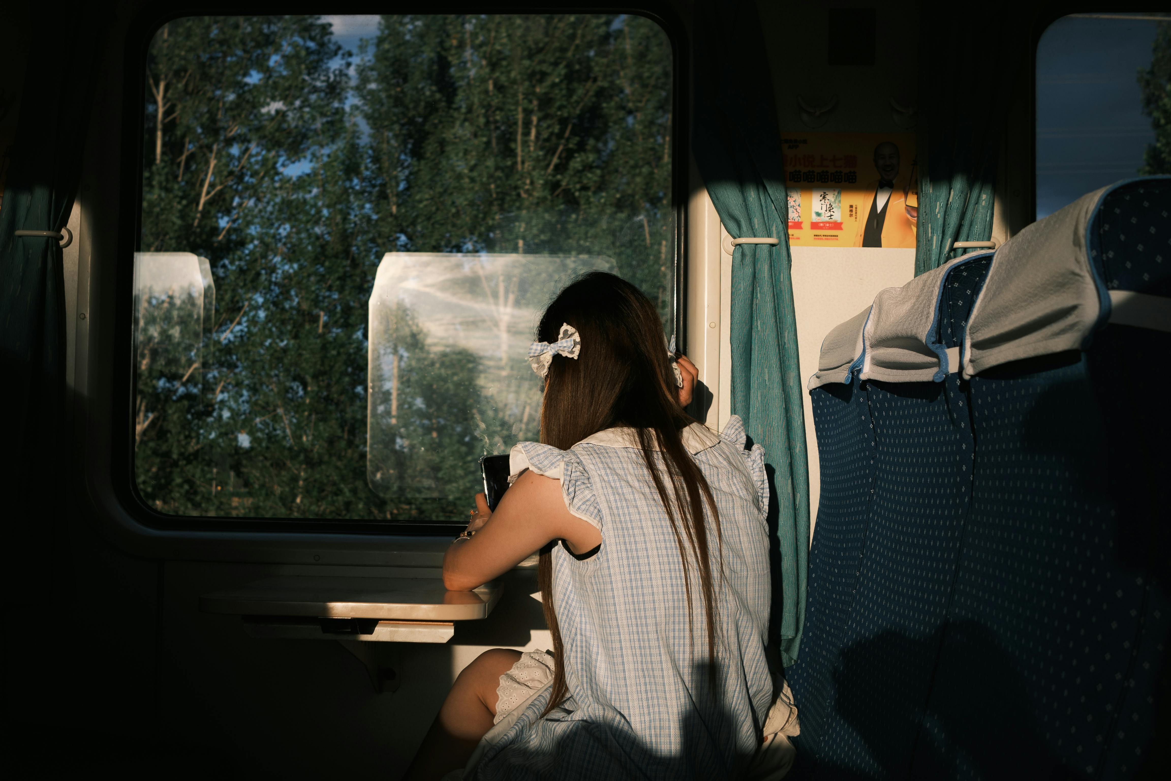 喷接课程示例画面：小和尚风格讲解背景图